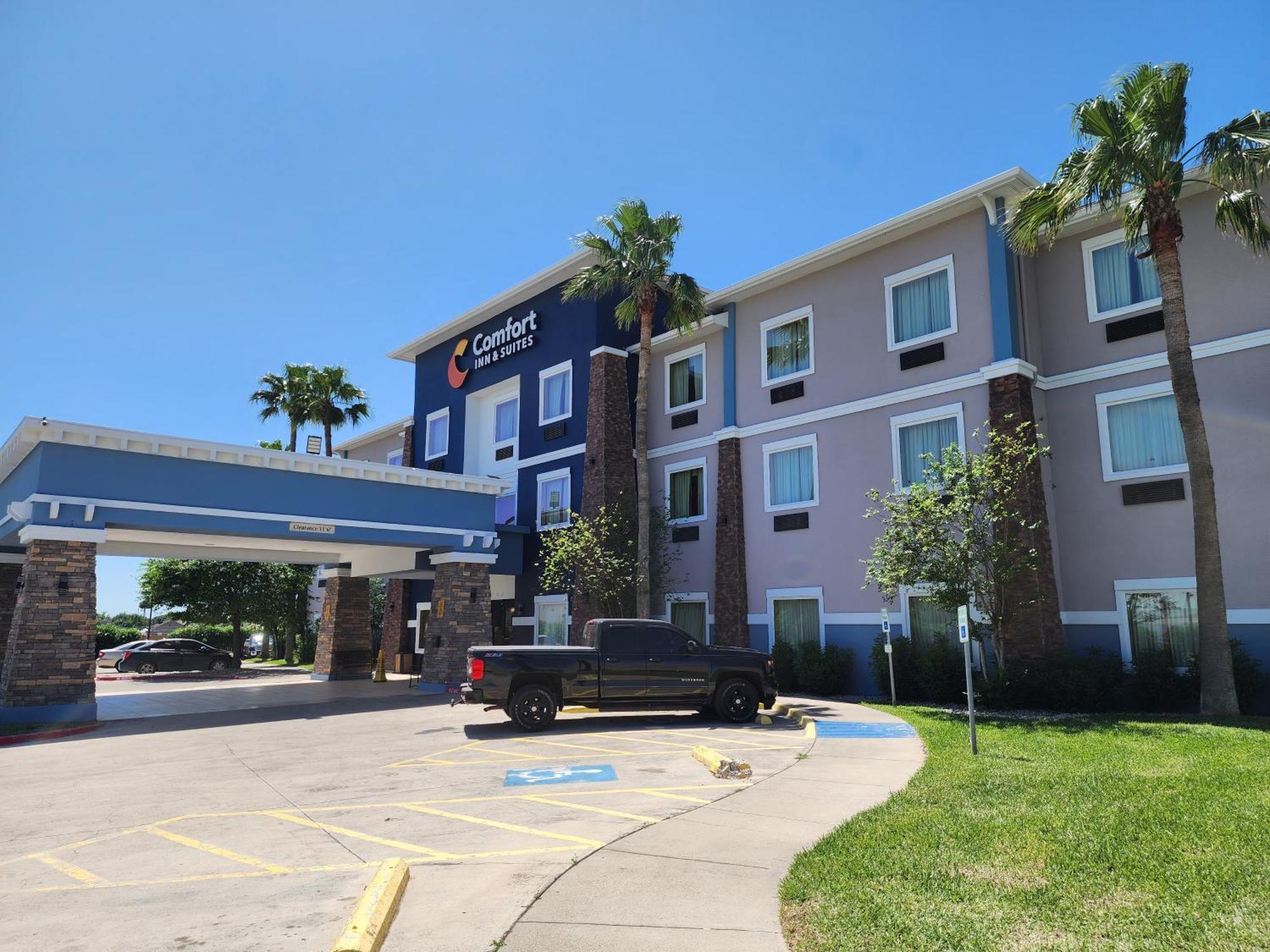 Comfort Inn & Suites Donna Near I-2 Bagian luar foto